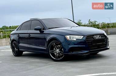 Седан Audi A3 2016 в Киеве