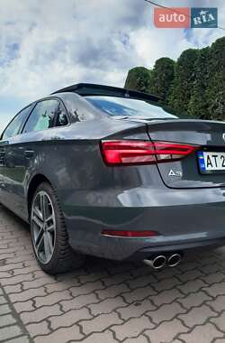 Седан Audi A3 2017 в 