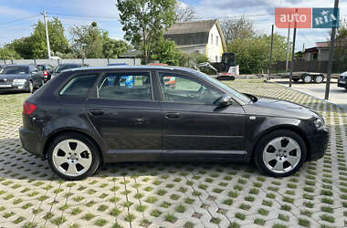 Хетчбек Audi A3 2006 в 