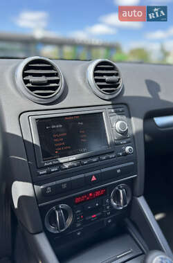 Хетчбек Audi A3 2009 в 