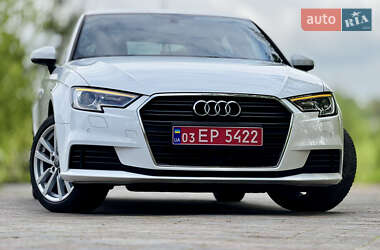 Хэтчбек Audi A3 2020 в 
