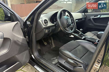 Хэтчбек Audi A3 2009 в 