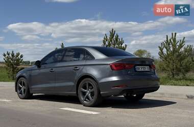 Седан Audi A3 2014 в 