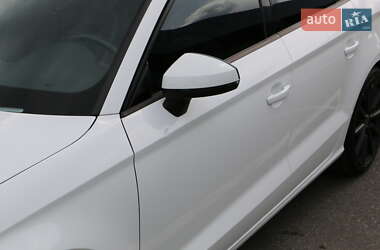 Седан Audi A3 2015 в 