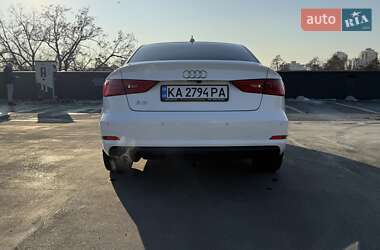Седан Audi A3 2015 в 