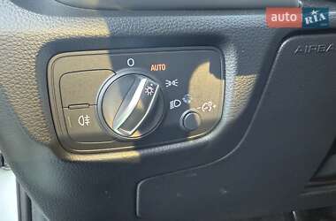 Седан Audi A3 2015 в 