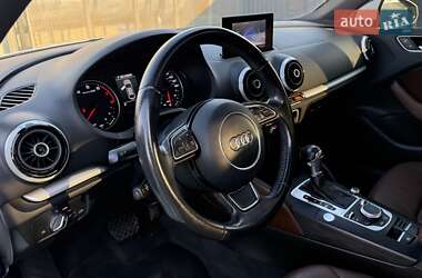 Седан Audi A3 2015 в 