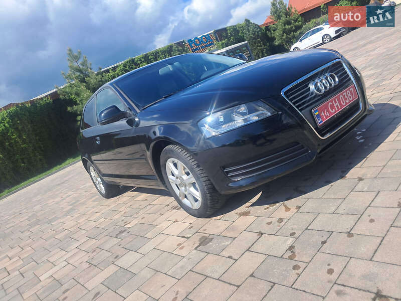 Хэтчбек Audi A3 2008 в 