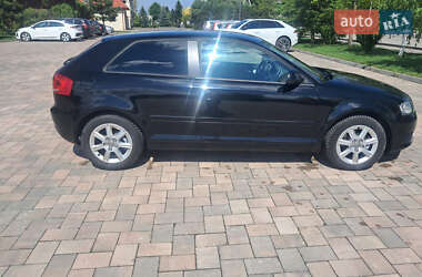 Хэтчбек Audi A3 2008 в 