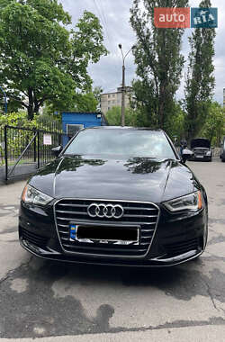 Седан Audi A3 2015 в 