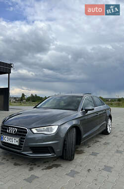 Седан Audi A3 2014 в 