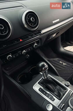 Седан Audi A3 2017 в 