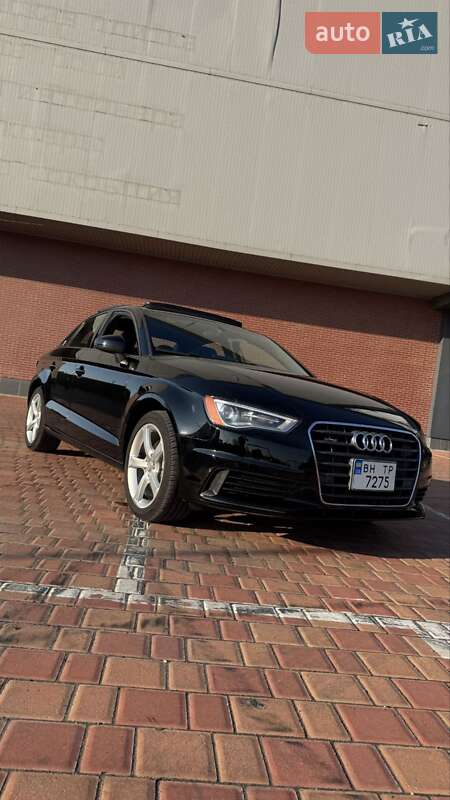 Седан Audi A3 2015 в 