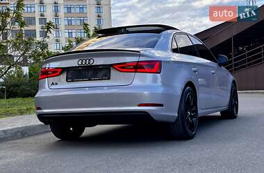 Седан Audi A3 2016 в 