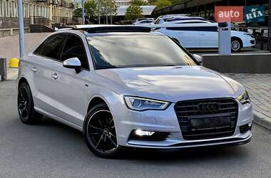 Седан Audi A3 2016 в 