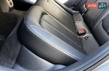 Седан Audi A3 2016 в 