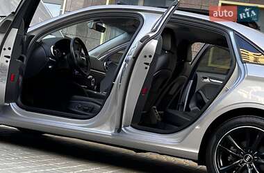 Седан Audi A3 2016 в 
