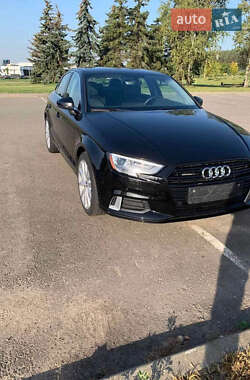 Хэтчбек Audi A3 2019 в 