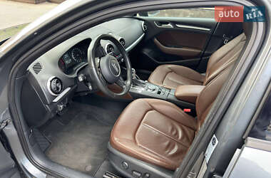 Седан Audi A3 2015 в 