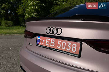 Седан Audi A3 2019 в 