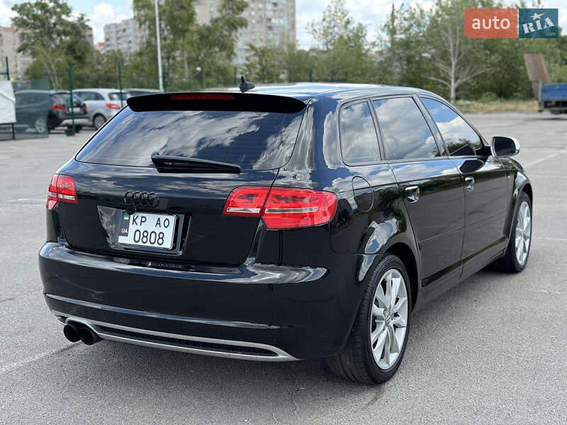 Хэтчбек Audi A3 2012 в Запорожье