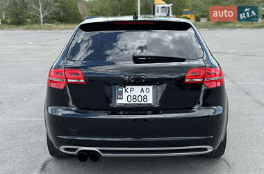 Хетчбек Audi A3 2012 в 