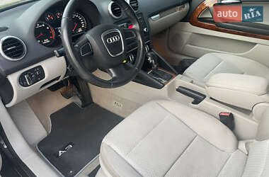 Хэтчбек Audi A3 2009 в 