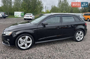 Хетчбек Audi A3 2017 в 