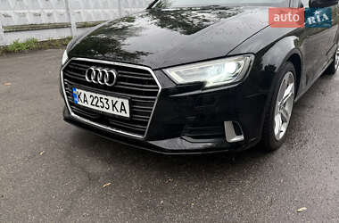 Седан Audi A3 2016 в 