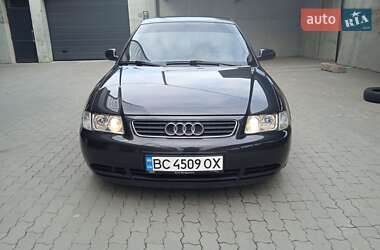 Хэтчбек Audi A3 1999 в Дрогобыче