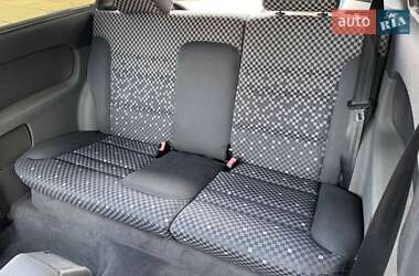 Хетчбек Audi A3 1999 в 
