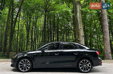 Седан Audi A3 2015 в 