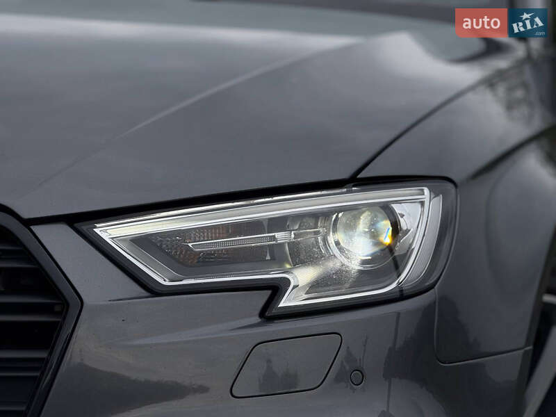 Седан Audi A3 2019 в Кривом Роге