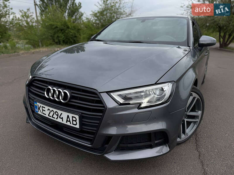 Седан Audi A3 2019 в Кривом Роге
