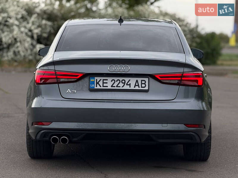 Седан Audi A3 2019 в Кривом Роге
