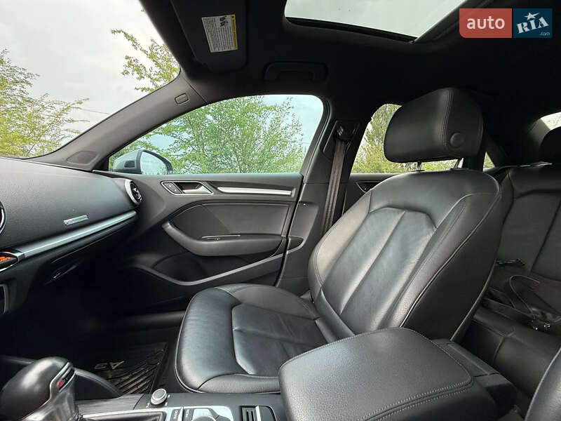 Седан Audi A3 2019 в Кривом Роге