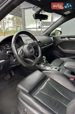 Хетчбек Audi A3 2017 в 