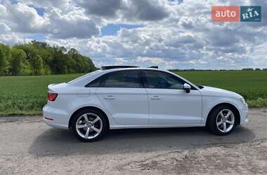 Седан Audi A3 2014 в 