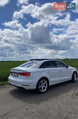 Седан Audi A3 2014 в 
