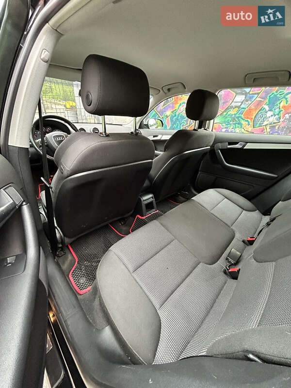 Хэтчбек Audi A3 2012 в Сумах