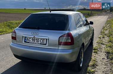 Хэтчбек Audi A3 1998 в 