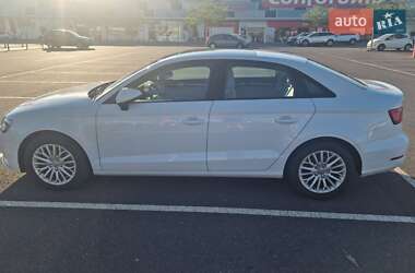 Седан Audi A3 2016 в 
