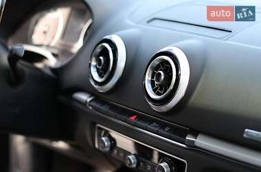 Седан Audi A3 2017 в 