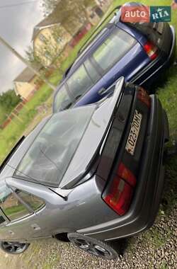 Хэтчбек Audi A3 1999 в 