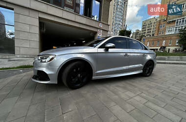 Седан Audi A3 2017 в 