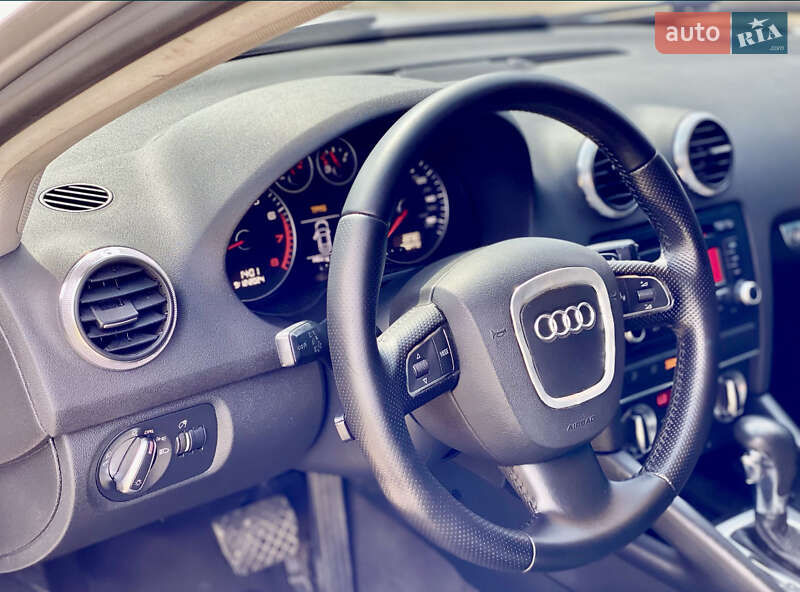 Хэтчбек Audi A3 2008 в Одессе