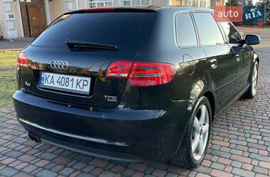 Хетчбек Audi A3 2011 в 