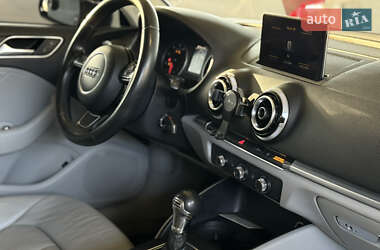 Седан Audi A3 2014 в 
