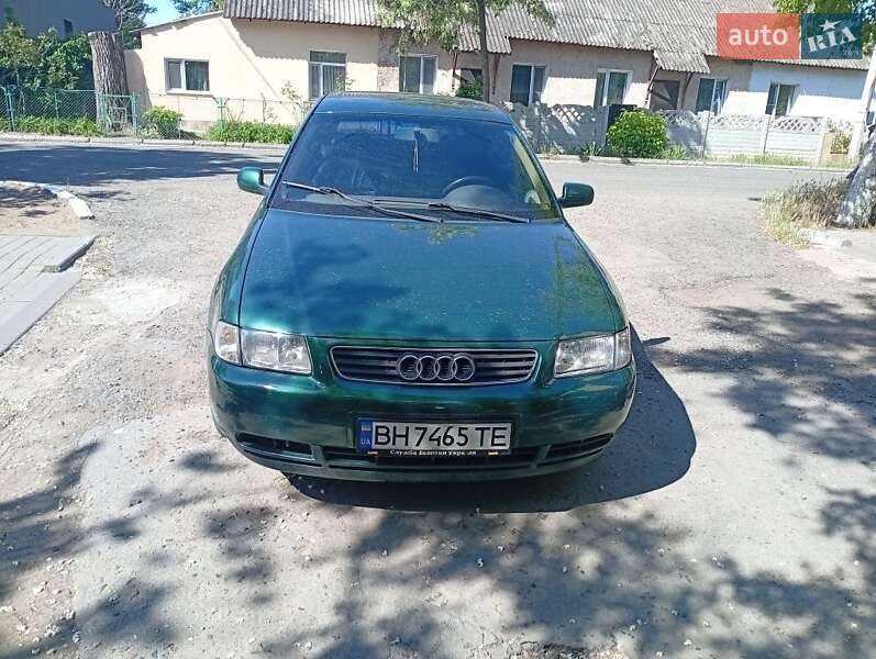 Хэтчбек Audi A3 1997 в Белгороде-Днестровском