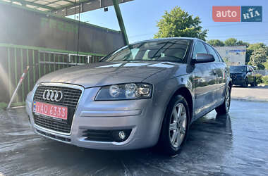 Хэтчбек Audi A3 2005 в 